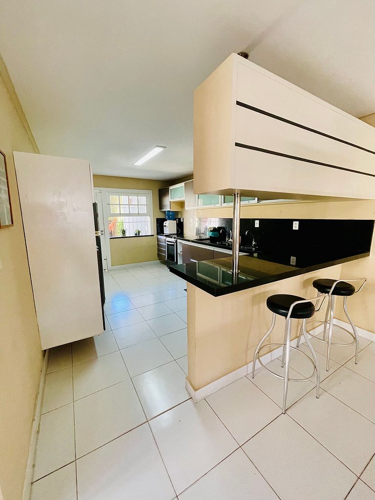Casa Aju 6/4 - 700 metros da Praia/Orla de Atalaia